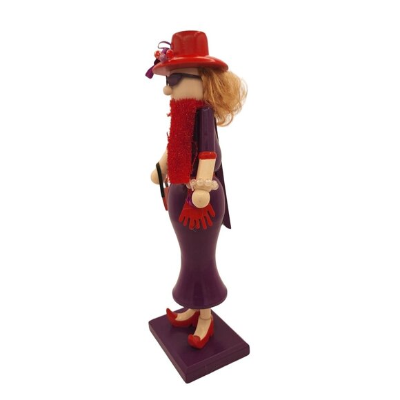 Posh Red Hat Society Nutcracker Figurine Woman In Purple Halloween Holiday Gift - Picture 5 of 9